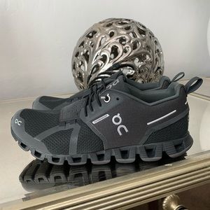 On Cloud Running Shoes